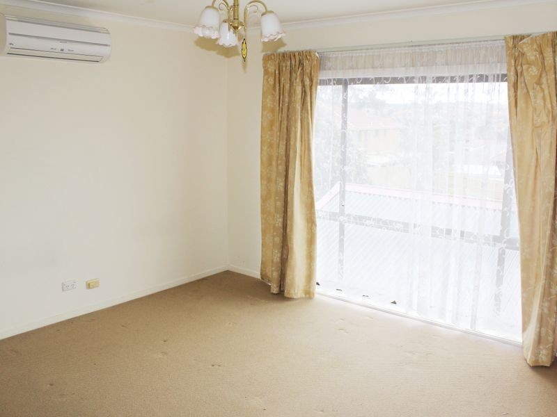 29 Thomas Mitchell Drive, Endeavour Hills VIC 3802