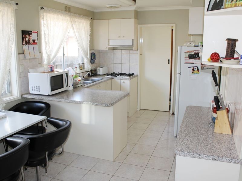 206 Chandler Road, Keysborough VIC 3173