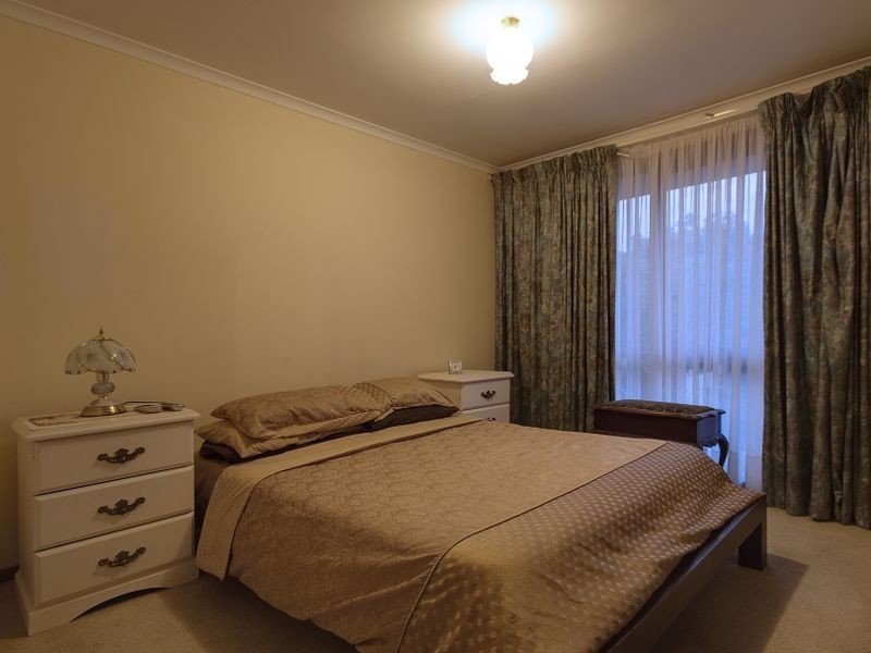 3 Burchall Grove, Dandenong North VIC 3175