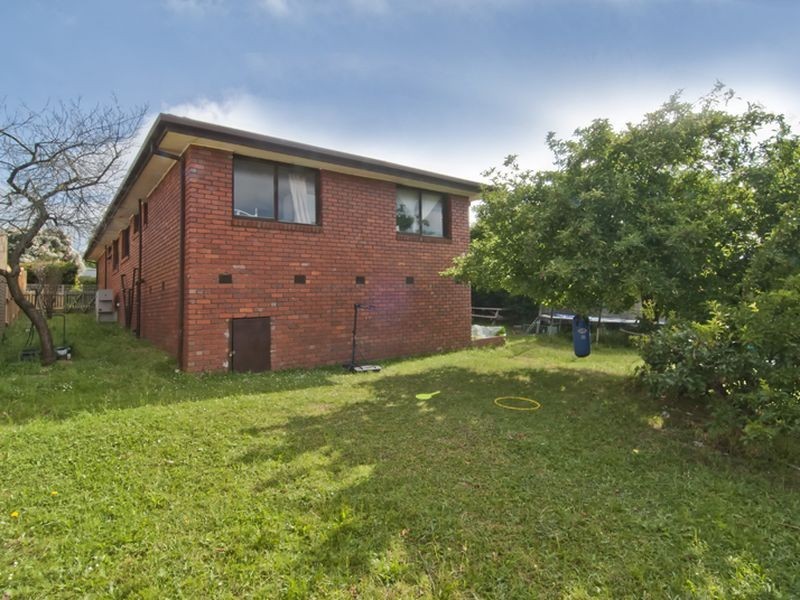 42 Charles Green Avenue, Endeavour Hills VIC 3802