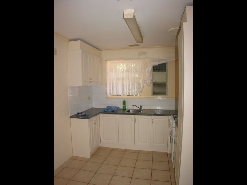 18/112-114 Princes Highway, Dandenong VIC 3175