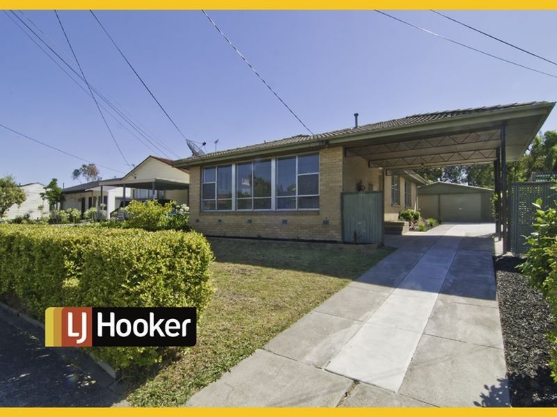 32 Crimson Drive, Doveton VIC 3177