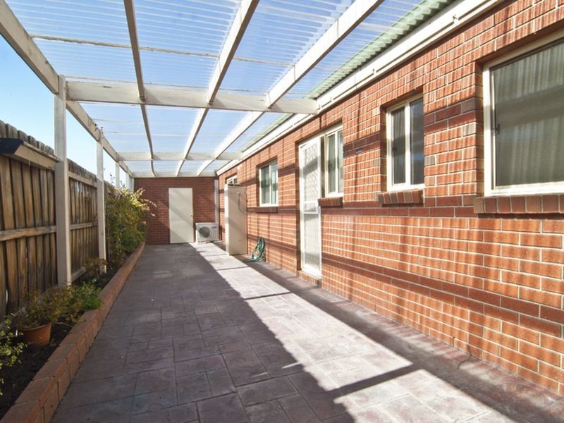 3/3-5 Sheales Street, Dandenong VIC 3175