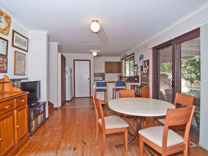 1 Hanover Court, Endeavour Hills VIC 3802