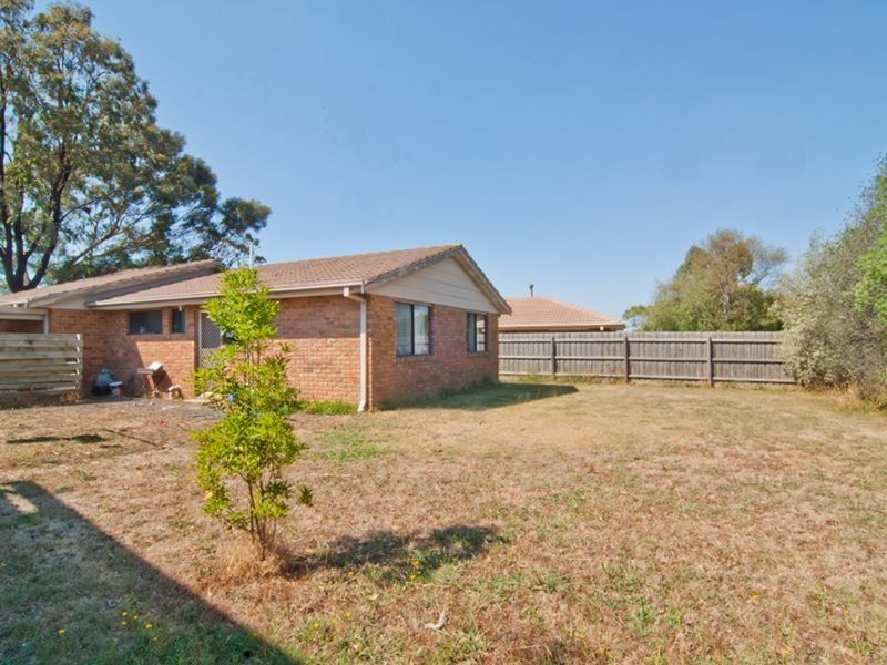 24 Tamarisk Road, Narre Warren VIC 3805