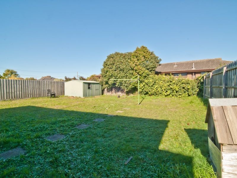 20 Waratah Drive, Dandenong North VIC 3175