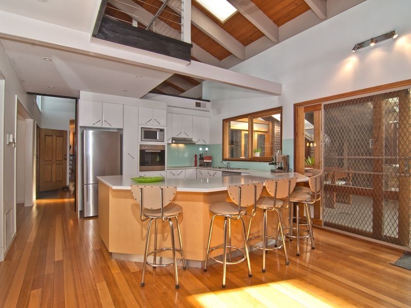 51 Daniel Solander Drive, Endeavour Hills VIC 3802