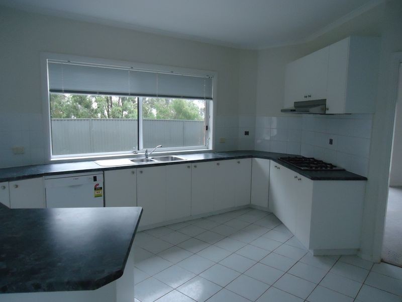 33 Natren Court, Harkaway VIC 3806