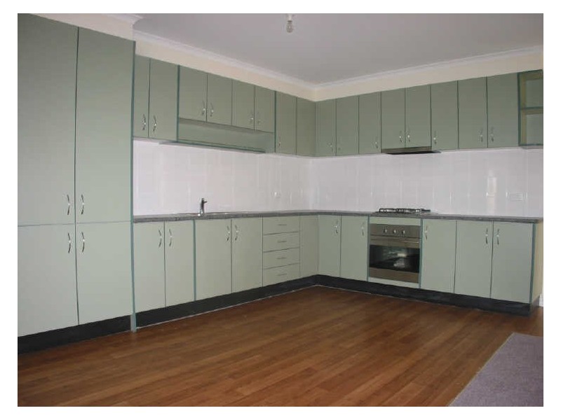 2/53 Menzies Avenue, Dandenong North VIC 3175