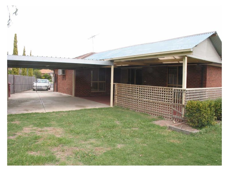 36 Adam Avenue, Hallam VIC 3803