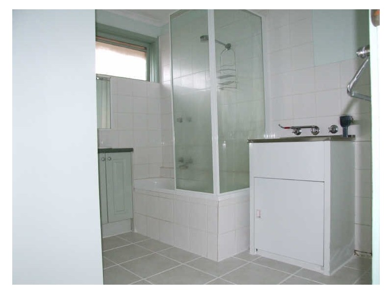 1/11 Rhoden Court, Dandenong North VIC 3175