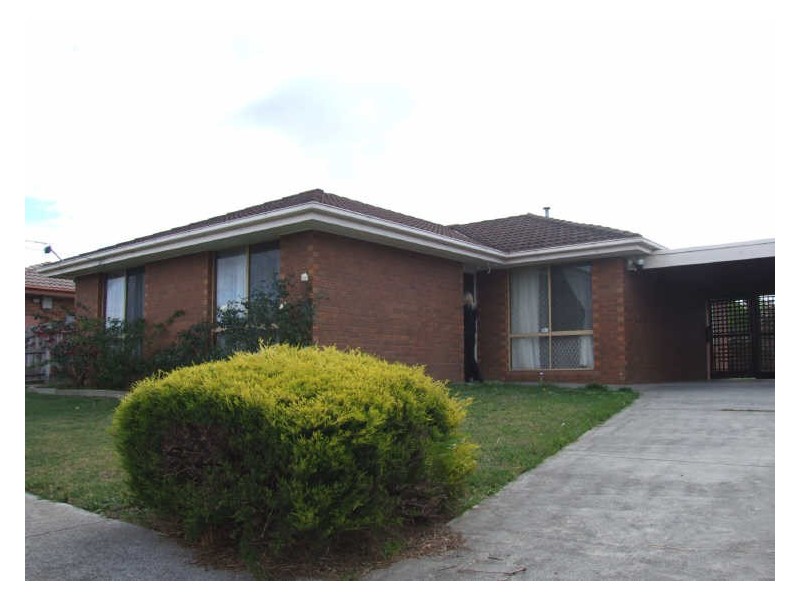 25 Falkiner Crescent, Dandenong VIC 3175