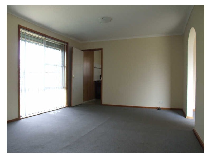 6 Green Valley Crescent, Hampton Park VIC 3976