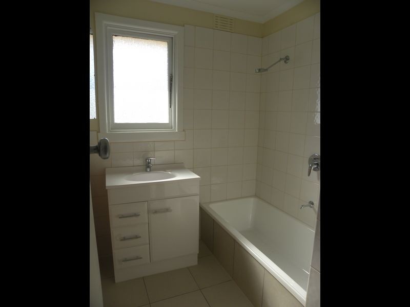 39A Oakwood Avenue, Dandenong North VIC 3175