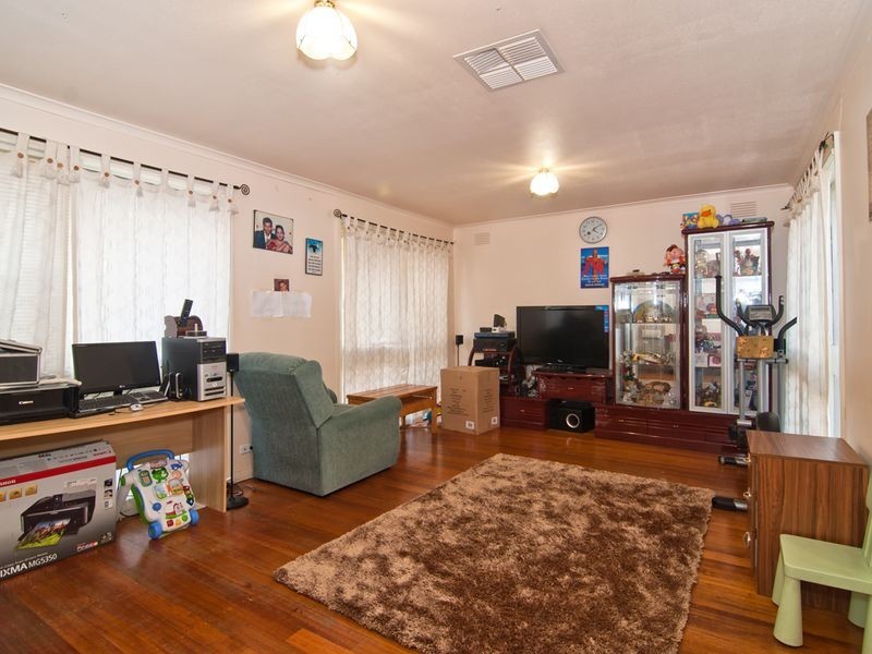 2 Bittern Drive, Endeavour Hills VIC 3802