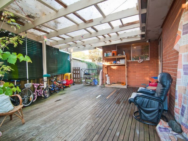 2 Bittern Drive, Endeavour Hills VIC 3802