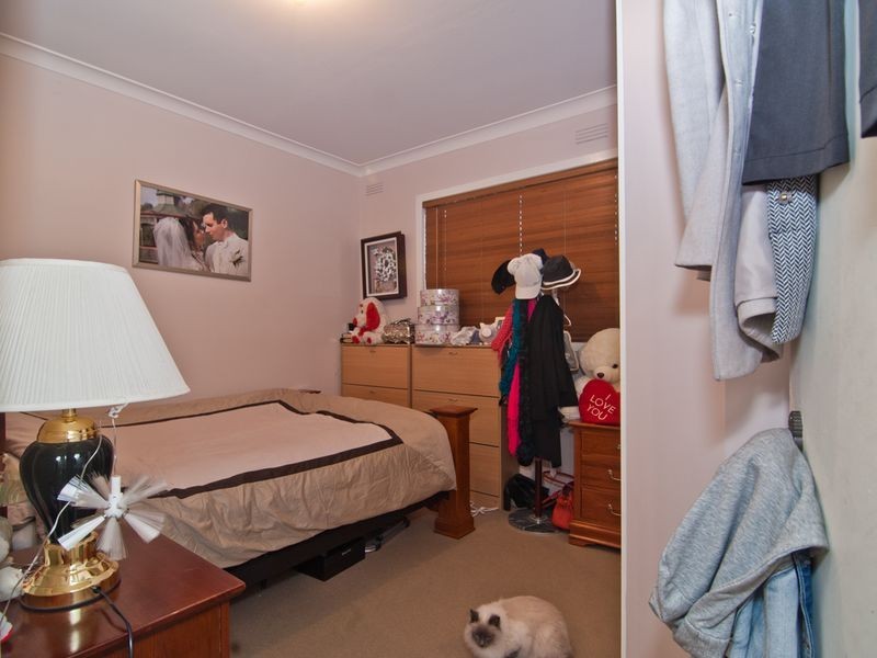 32 Pickett Street, Dandenong VIC 3175