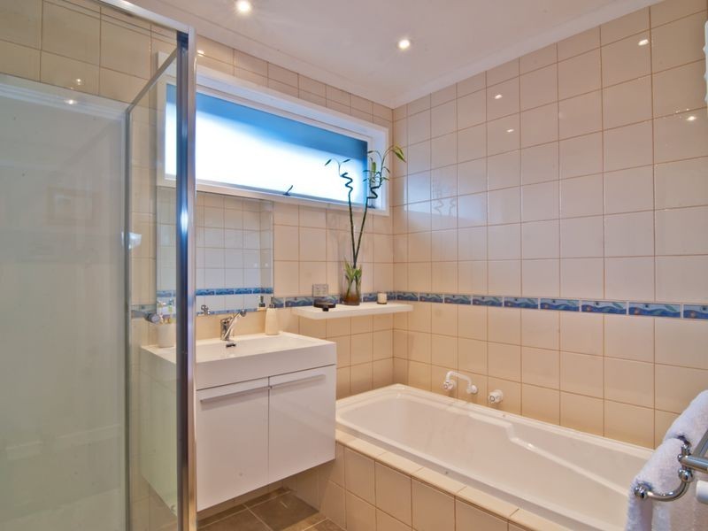 5 Wondalga Avenue, Dandenong North VIC 3175