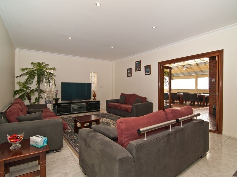 11 Milfull Court, Narre Warren VIC 3805