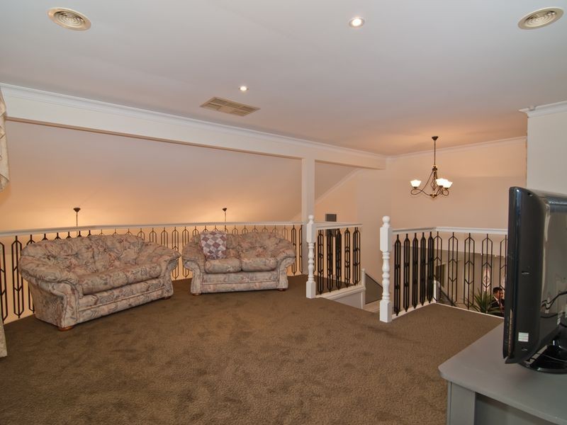 11 Milfull Court, Narre Warren VIC 3805