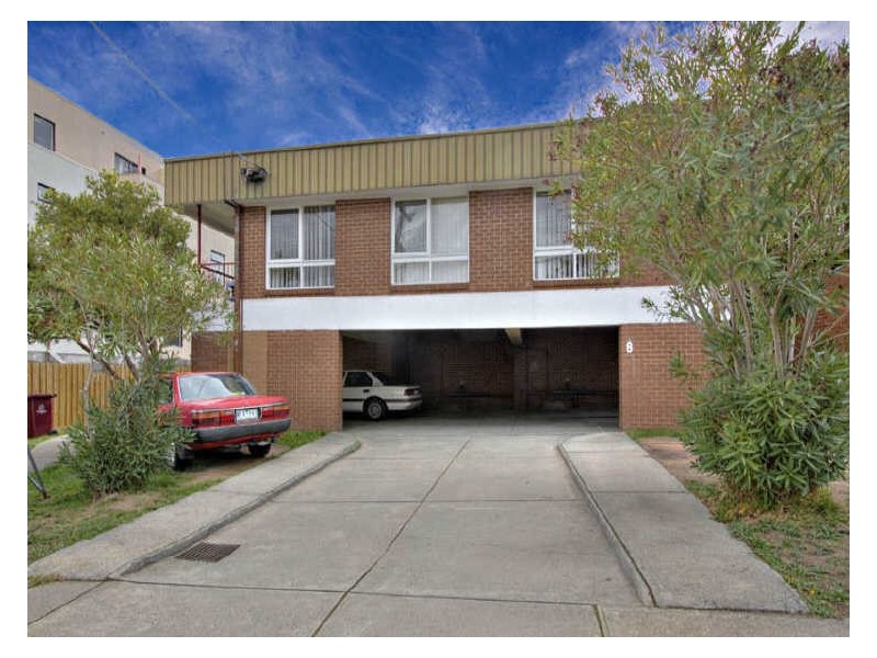 3/8 Hutton Street, Dandenong VIC 3175