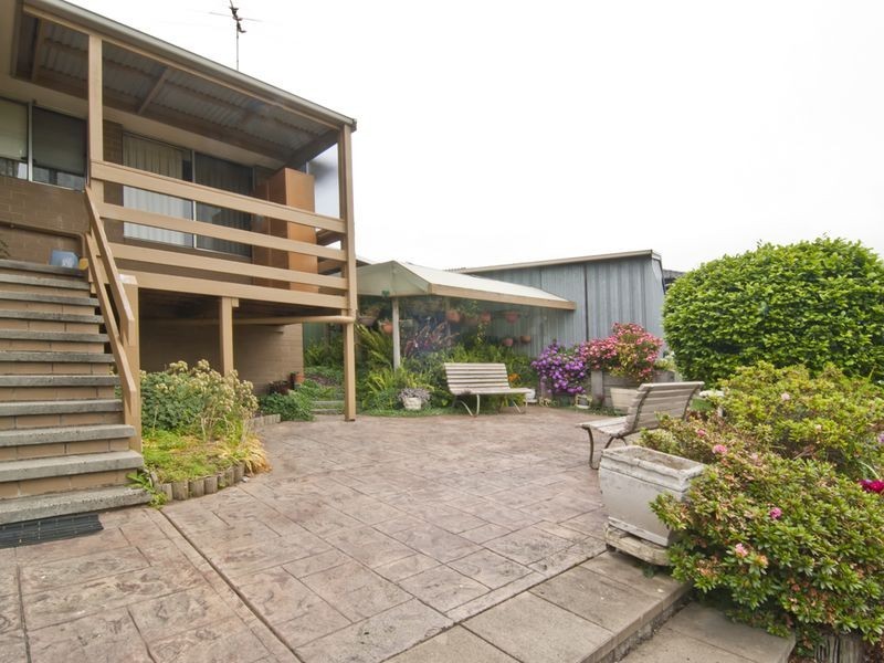 2 Rapanea Court, Endeavour Hills VIC 3802