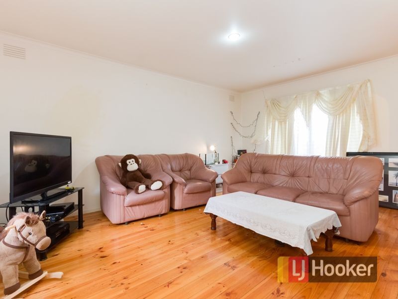 244 Power Road, Endeavour Hills VIC 3802