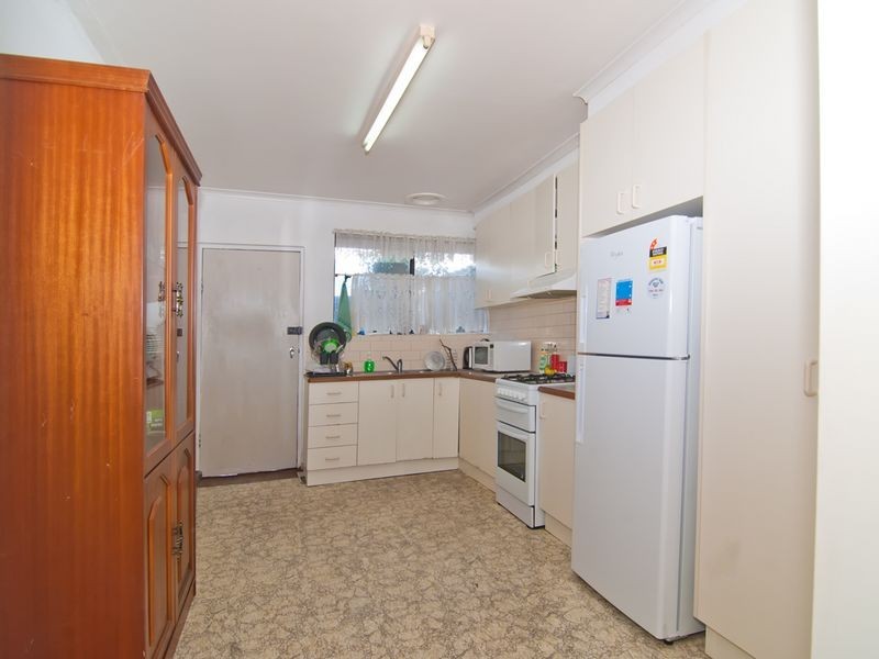 4/16 Brady Road, Dandenong North VIC 3175