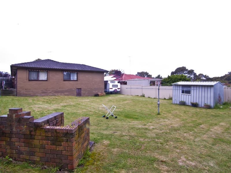 73 Aldridge Street, Endeavour Hills VIC 3802