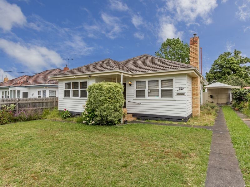 18 Eckford Street, Dandenong VIC 3175