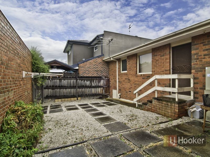 5 Lawson Way, Endeavour Hills VIC 3802