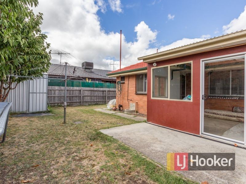 1 & 2/31 Nicole Avenue, Dandenong North VIC 3175