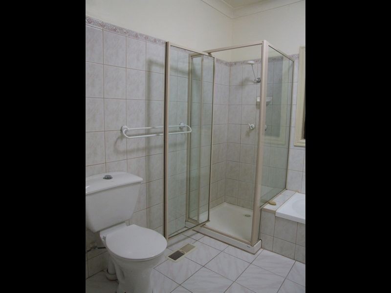 16 Roberta Street, Dandenong VIC 3175