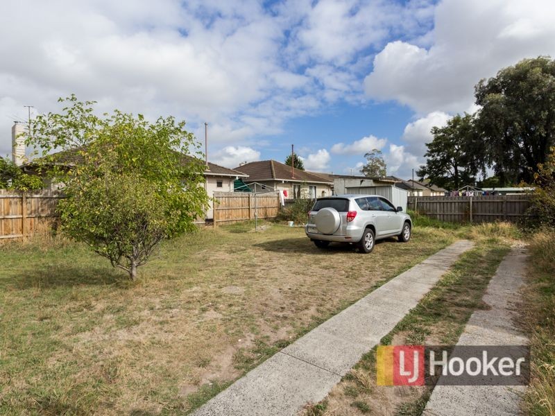 14 Tarata Drive, Doveton VIC 3177