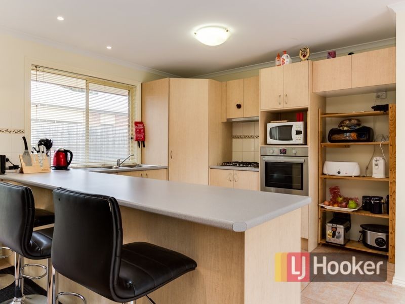 46 The Avenue, Narre Warren South VIC 3805