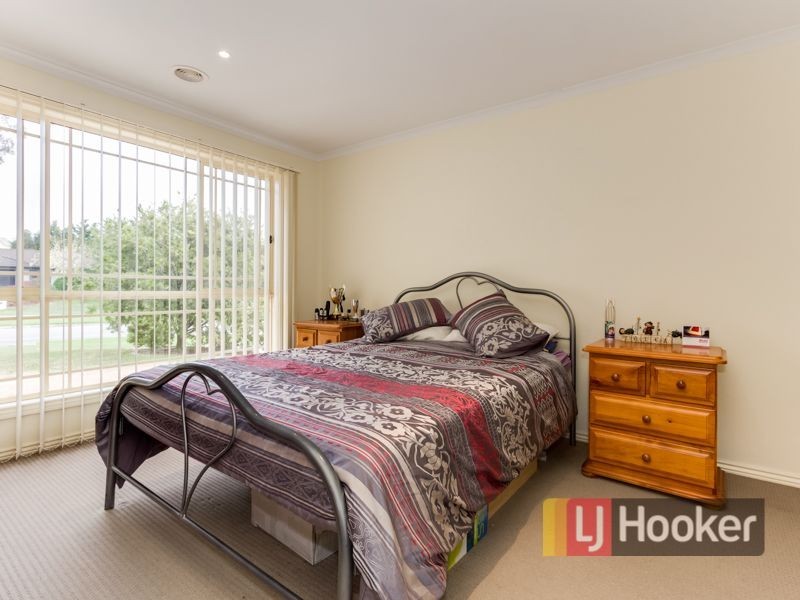 46 The Avenue, Narre Warren South VIC 3805