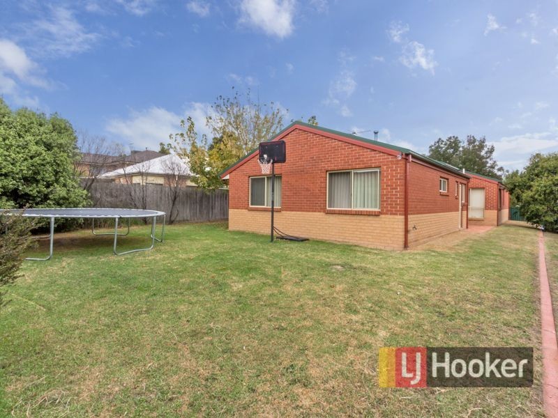 46 The Avenue, Narre Warren South VIC 3805