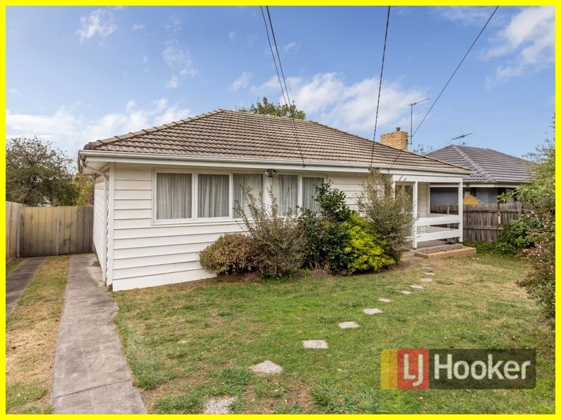 10 Elmhurst Street, Noble Park North VIC 3174