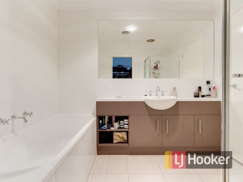 2/48 Ambrie Crescent, Noble Park VIC 3174