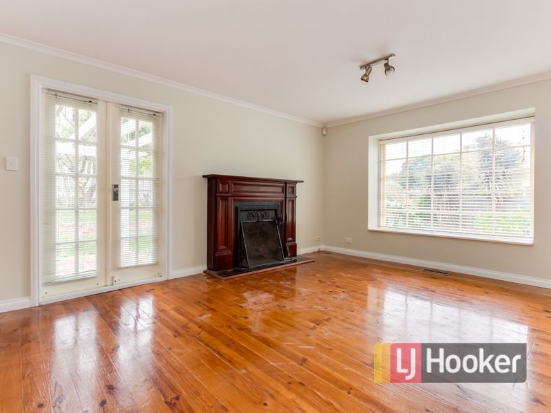 30 Dinsdale Road, Boronia VIC 3155