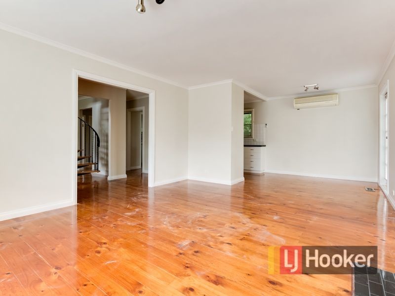 30 Dinsdale Road, Boronia VIC 3155