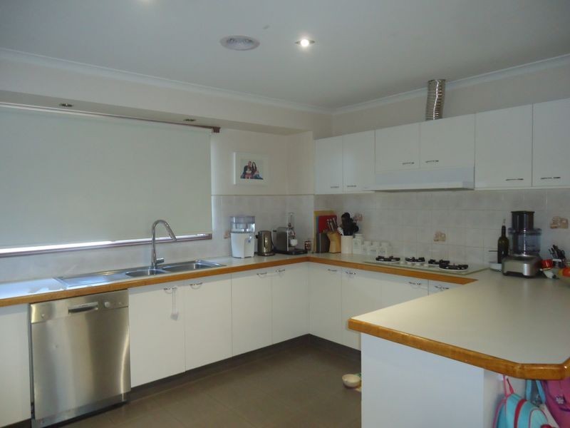 17 Francine Court, Narre Warren VIC 3805