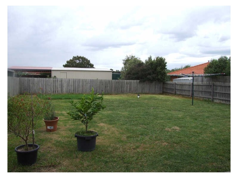 17 Francine Court, Narre Warren VIC 3805