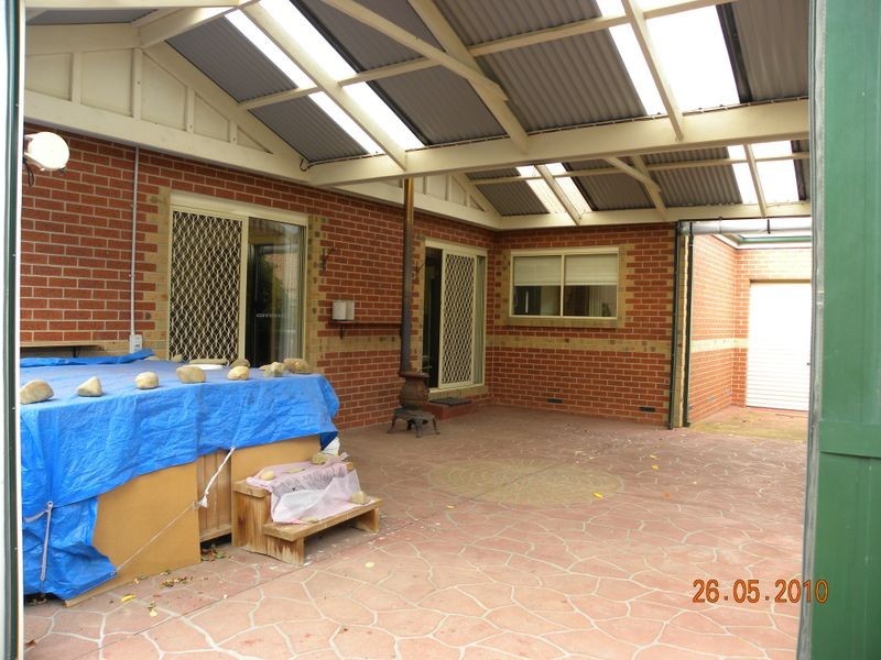 50 Ryelands Drive, Narre Warren VIC 3805