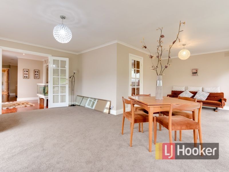 4 Cristata Avenue, Endeavour Hills VIC 3802