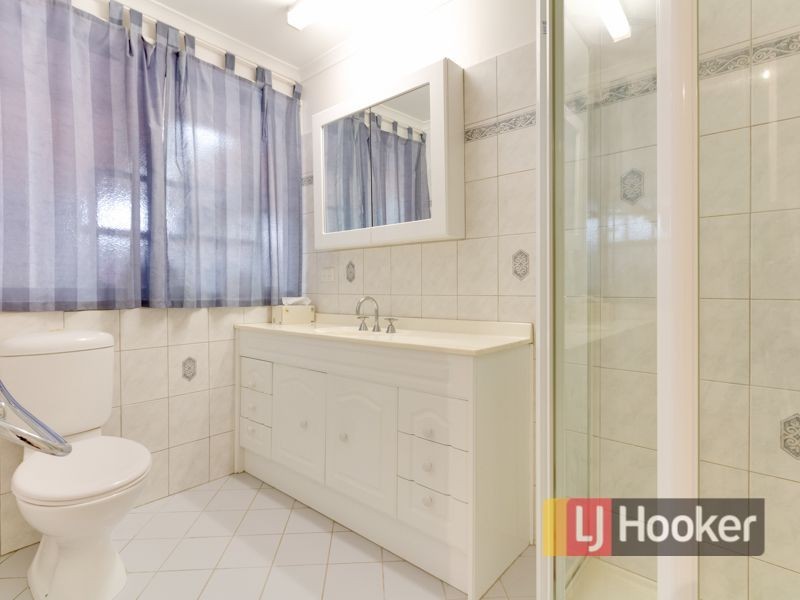 4 Cristata Avenue, Endeavour Hills VIC 3802