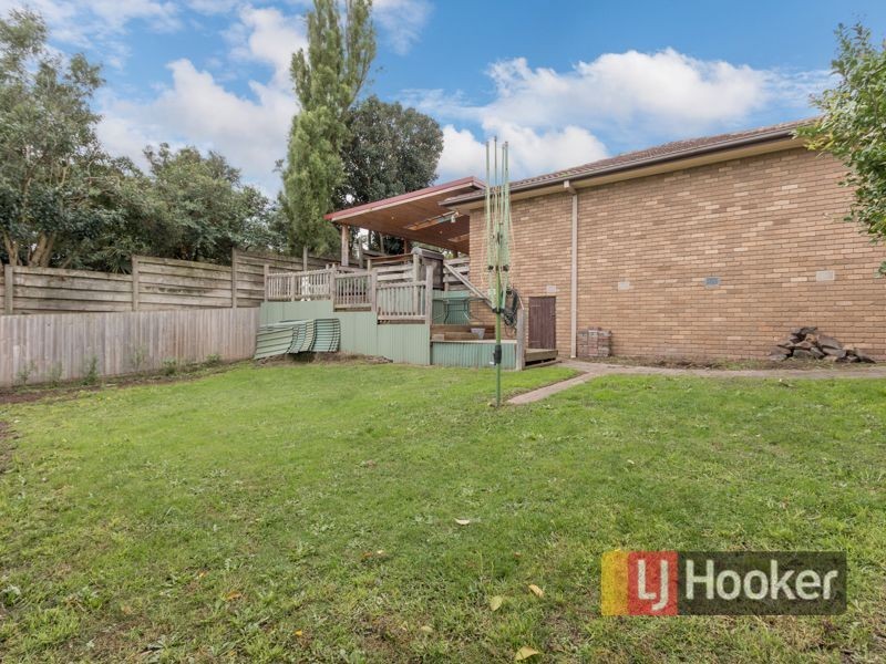 4 Cristata Avenue, Endeavour Hills VIC 3802