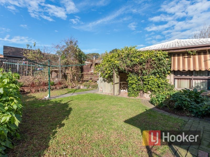 4 Thompson Court, Endeavour Hills VIC 3802