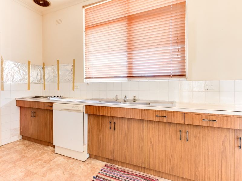 37 Albert Road, Hallam VIC 3803