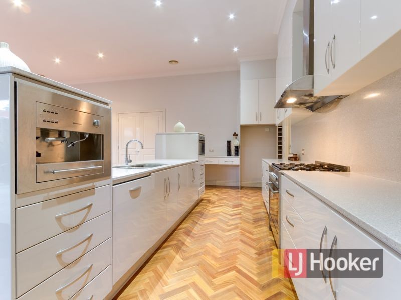 1 William Road, Berwick VIC 3806